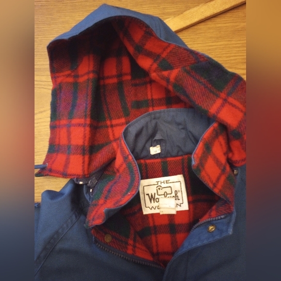 Made in USA Woolrich women's vintage flannel-lined coat L - Picture 8 of 9